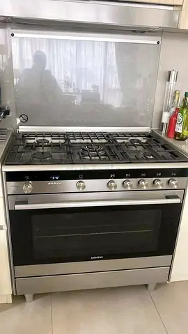 Siemens IQ 700 Gas Cooker Electric Oven 90 Cm Latest Model