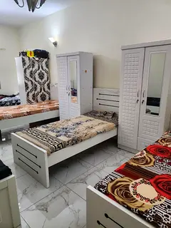 Bed space for female in mankhool