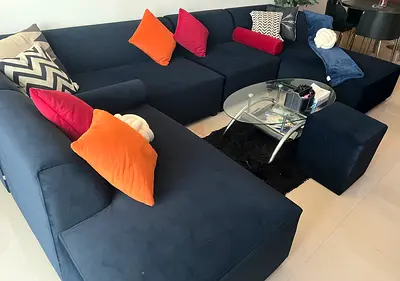 7 seats black velvet sofa