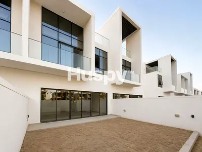 Brand New | Single Row | Rooftop Terrace