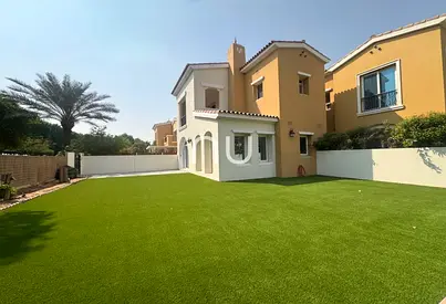EXTENDED | LARGE PLOT | SINGLE ROW | AVAILABLE NOW