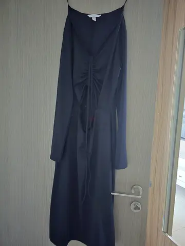 Navy long-sleeve midi dress with front twist detail - size medium