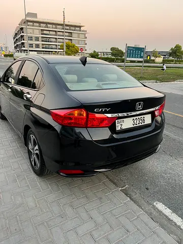 Honda City 2017 GCC Specs in Excellent Condition