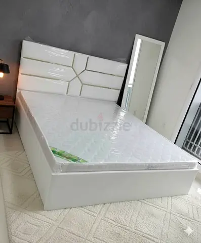 BRAND NEW KING SIZE LUXURY BED WITH MATTRESS AVAILABLE