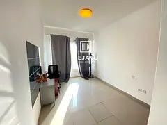 Vacant | On Low Floor | Huge Layout