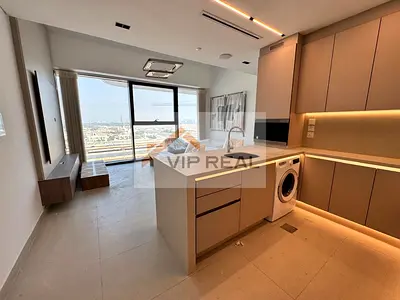 Ready to move in/ Corner layout/ Motivated seller