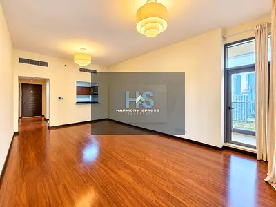 LAKE VIEW | CHILLER FREE | SPACIOUS