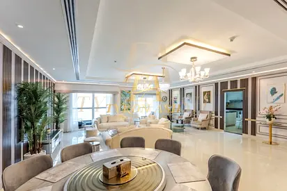 Penthouse | 4 Bed + Maids | En-Suite | Palm view