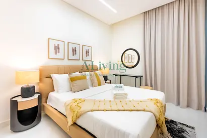 Stylish 1 Bedroom | Skyhills by HRE | Science Park