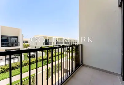 Walking to the Pool I Motivated Seller I Call Now