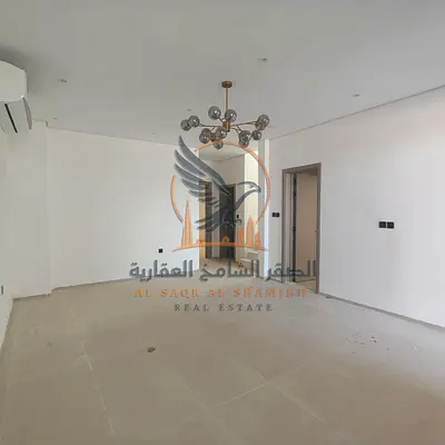 فرصة مميزة للسكن في فيلا جديدة أول ساكن في الحليو 1 عجمان بتصميم عصري ومساحات واسعة توفر لعائلتك الراحة والخصوصية في منزل أنيق ومثالي لحياة عائلية مري