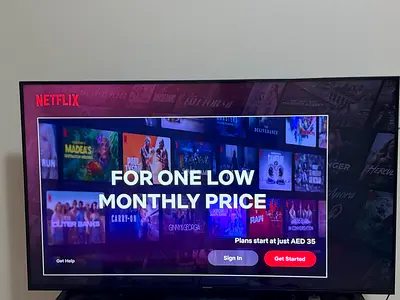 Hi Sense 55 inch TV