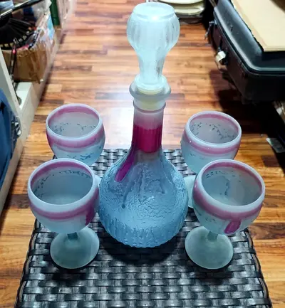 Vintage glass decanter with 4 matching goblets