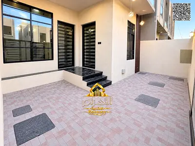 Super deluxe finishing, prime location near Emirates Road. Price includes registration and ownershi