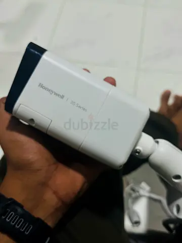 Honeywell 3.5 Series CCTV Bullet Camera - Good Working Condition