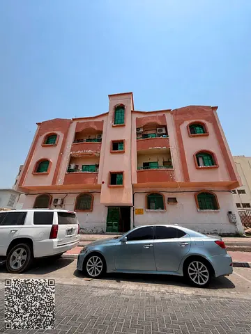 Comfort \\ Tranquility \\ Spacious \\ Affordable price \\ All amenities available