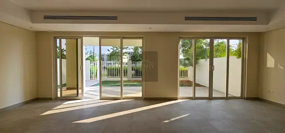 Prime Location | Vacant 3BR Villa | Bermuda