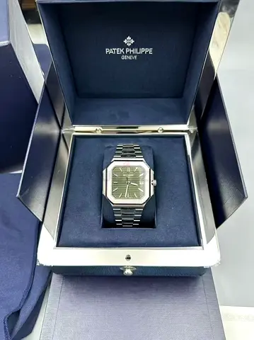 Patek Philippe Cubitus 5821/1A-001 luxury sports watch crafted in stainless steel super master quali