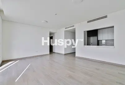 Unfurnished | Vacant | Low Floor