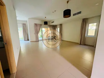 Very Spacious 4-Bedroom Villa For Rent in La Quinta Villanova