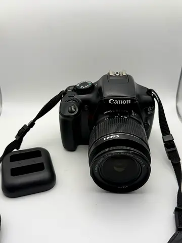 Canon eos 1100D