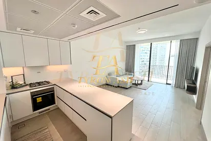 SPACIOUS | GARDEN VIEW | VACANT