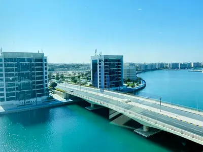 PRIME OPPORTUNITY | High-Floor Corner 2BR | Breathtaking Water Views