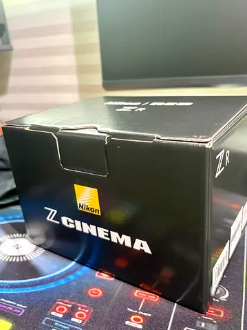 Urgent sale!! Nikon ZR Cinema Camera - Z series