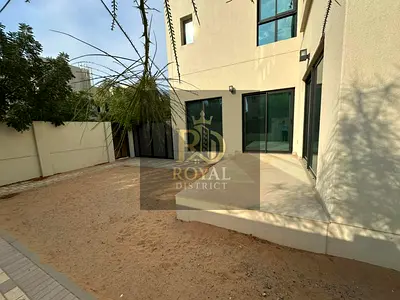 3BR Townhouse + Maid & Majlis || Luxury finishes || Spacious rooms || Freehold || Solar energy syst