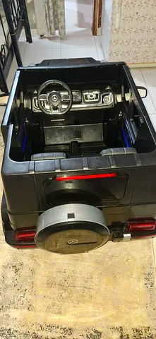 Kids Electric Ride-On Jeep/Car - 12V, Two-Seater (Used)