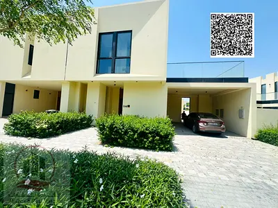 Villa for sale in Ajman, Al Zorah area (4 master bedrooms + large living room + large hall + maid's room)