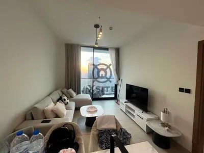 Furnished 1 BR |Modern Living|Vacant Unit