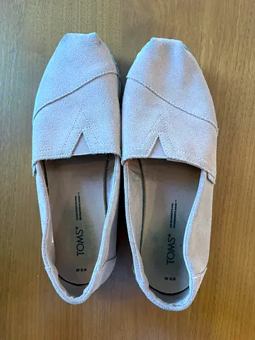 Toms size 36 used pink