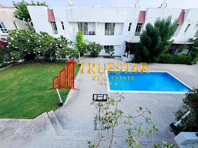 BR+Maids Double Storey Villa near Kite Beach, Jumeirah 3