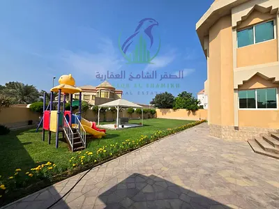 فيلا بشرقان، 10,000 قدم، 5 غرف نوم، حديقة كبيرة، مسبح خاص، غرفة خادمة واستور، تراس كبير، 140 ألف سنويًا، دفعتان أو 3.