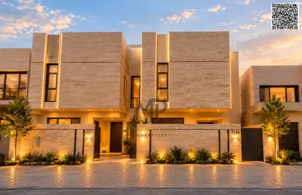 فيلا بتصميم سعودي فاخر في الحليو – عجمان، طابقان مع روف