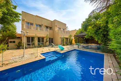 Lake View | Private Pool | Partially Upgraded