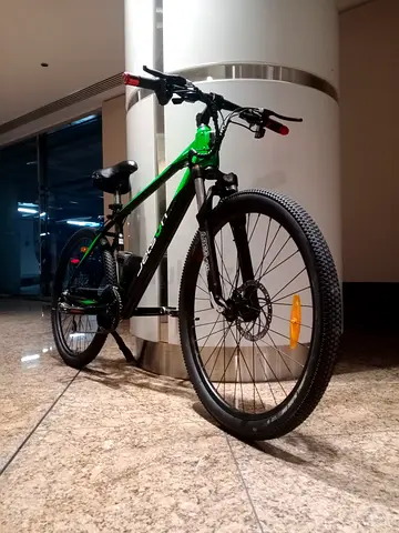 Jetson Electric Mountain Bike 27.5” | Shimano Gears | long range Battery