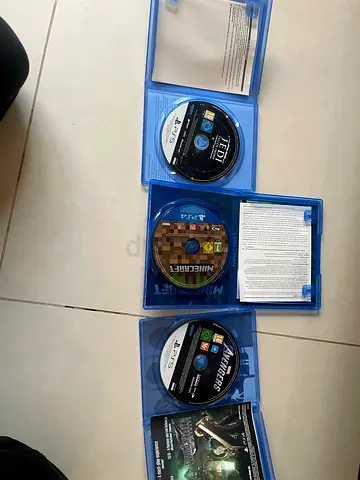 Collection of PS5 / PS4 game discs: Jedi, Minecraft, Avengers, More