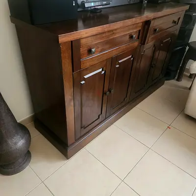 Cambridge wooden 2- door sideboard cupboard