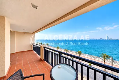Spacious Sea View 1BR | Furnished | Available Now