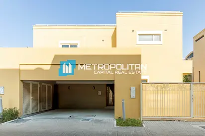 Amazing 4BR+M | Near Community Center and Plaza