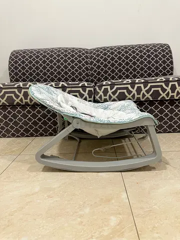 Padded Infant Rocker Chair with Safety Harness – Urgent Sale AED 50
