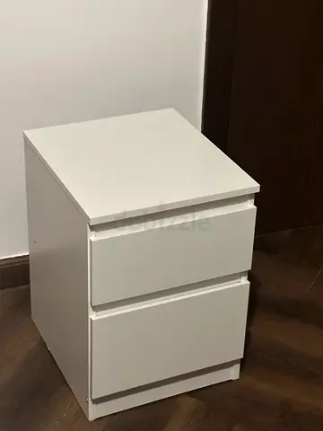 White 3-drawer bedside chest / small dresser - good condition (2 available)