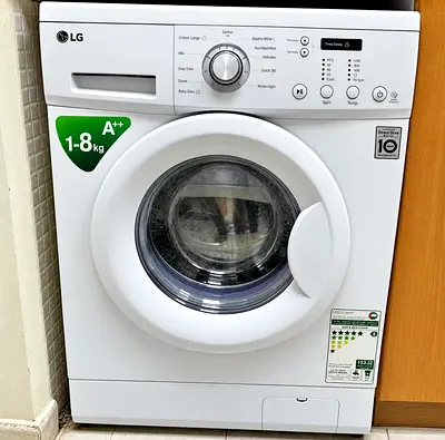 LG inverter Direct Drive 8kg Front Load Washing Machine - perfect working