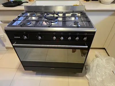 Smeg 90cm Concert Anthracite Gas / Electric Cooker Black, Ssa91Maa9 - 1 Year Warranty