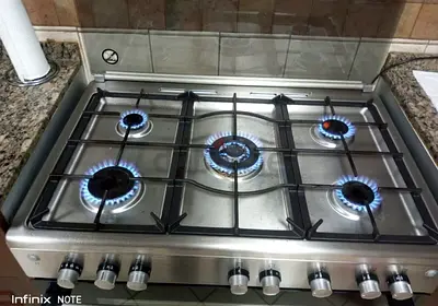 Electrolux 5 burner gas cooker 90x60cm