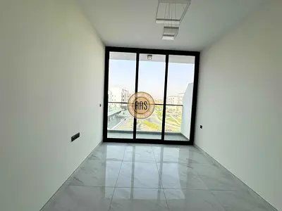 Huge 1- Bedroom Hot Offer < Well maintained Building > With All amenities £ First come First check