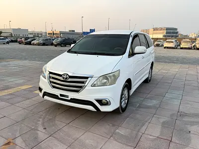 Toyota Innova 2015 SE+ GCC Specs