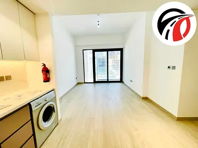 Spacious 2 BR || Well-maintained || Ready to Move